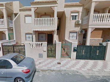 Casa con jardín en venta en CAÑADA MARINA-ROSA 102