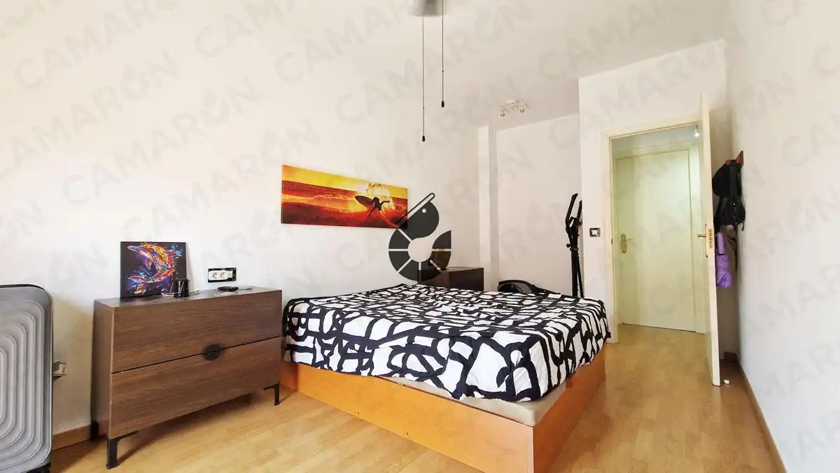Habitación de Casa adosada en venta en Palomares del Río con Aire acondicionado y Parquet
