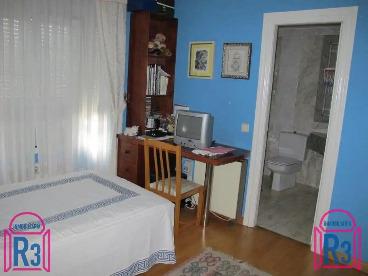 Habitación de Casa o chalet en venta en León Capital  con Calefacción