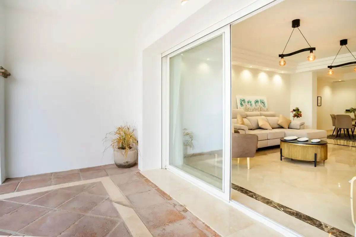 Piso en venta en Marbella con Aire acondicionado, Calefacción y Jardín privado
