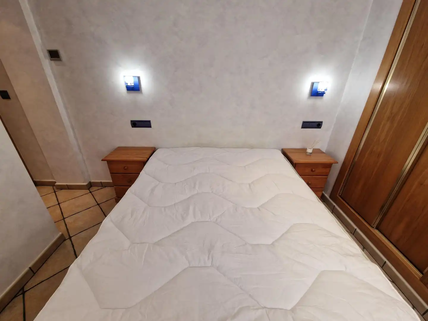 Habitación de Apartamento en venta en Águilas con Amueblado y Balcón