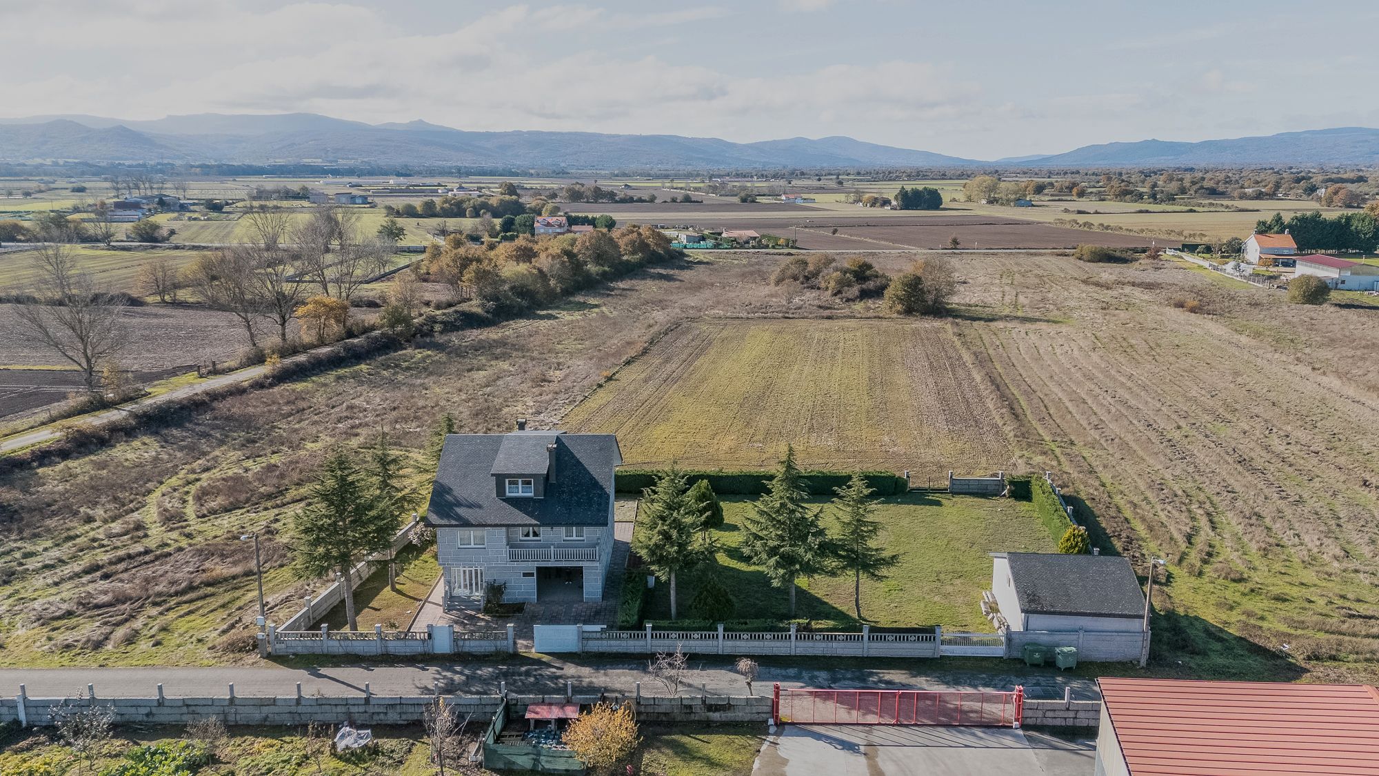 Casa o chalet en venta en Xinzo de Limia con Piscina y Amueblado
