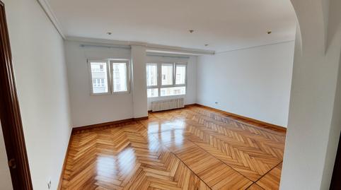 Photo 2 of Flat to rent in Calle San Fernando, Numancia - San Fernando, Santander