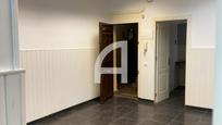 Flat for sale in  Madrid Capital  with Air Conditioner and Heating