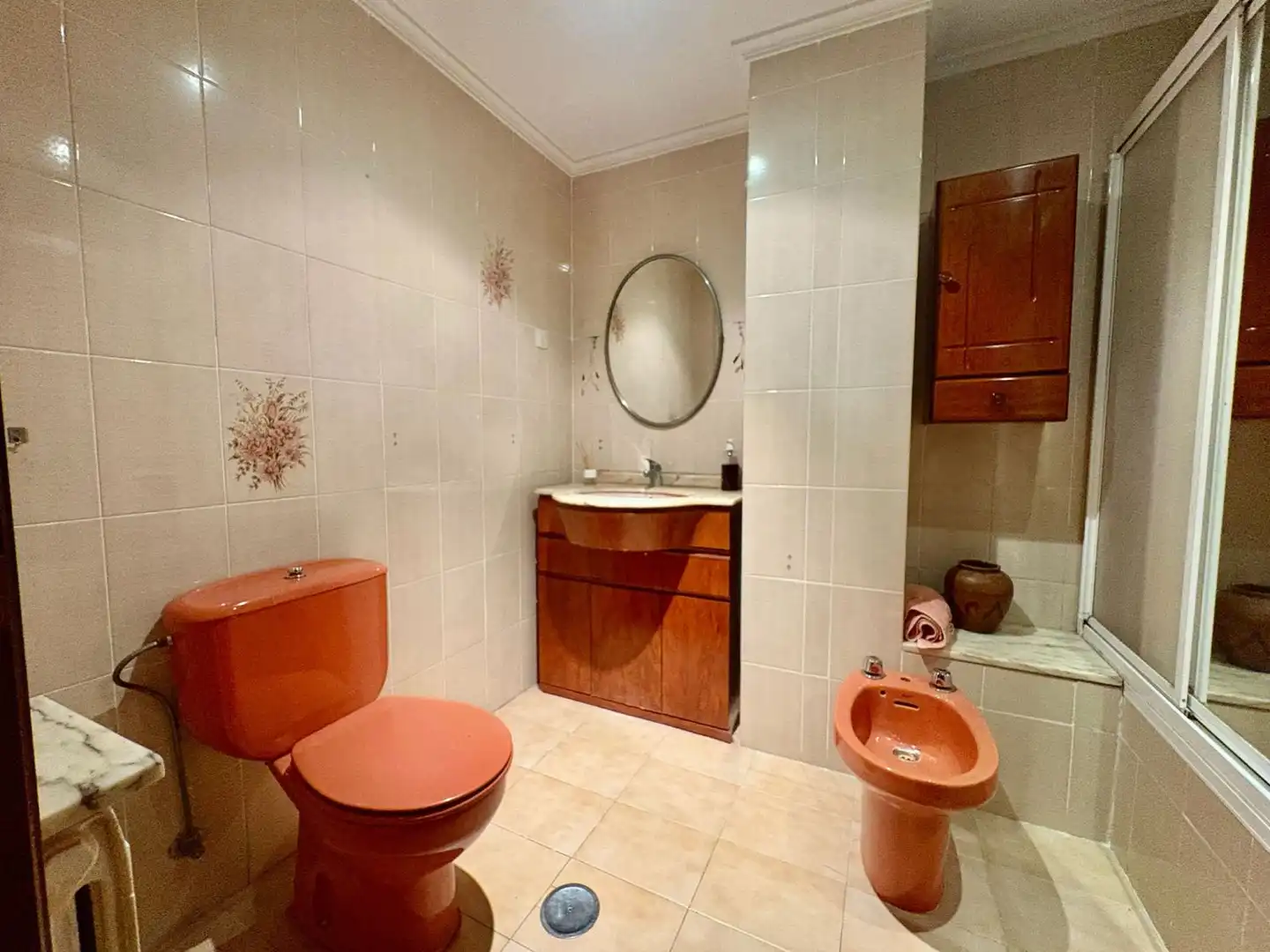 Bathroom of Flat for sale in Cangas del Narcea  with Heating