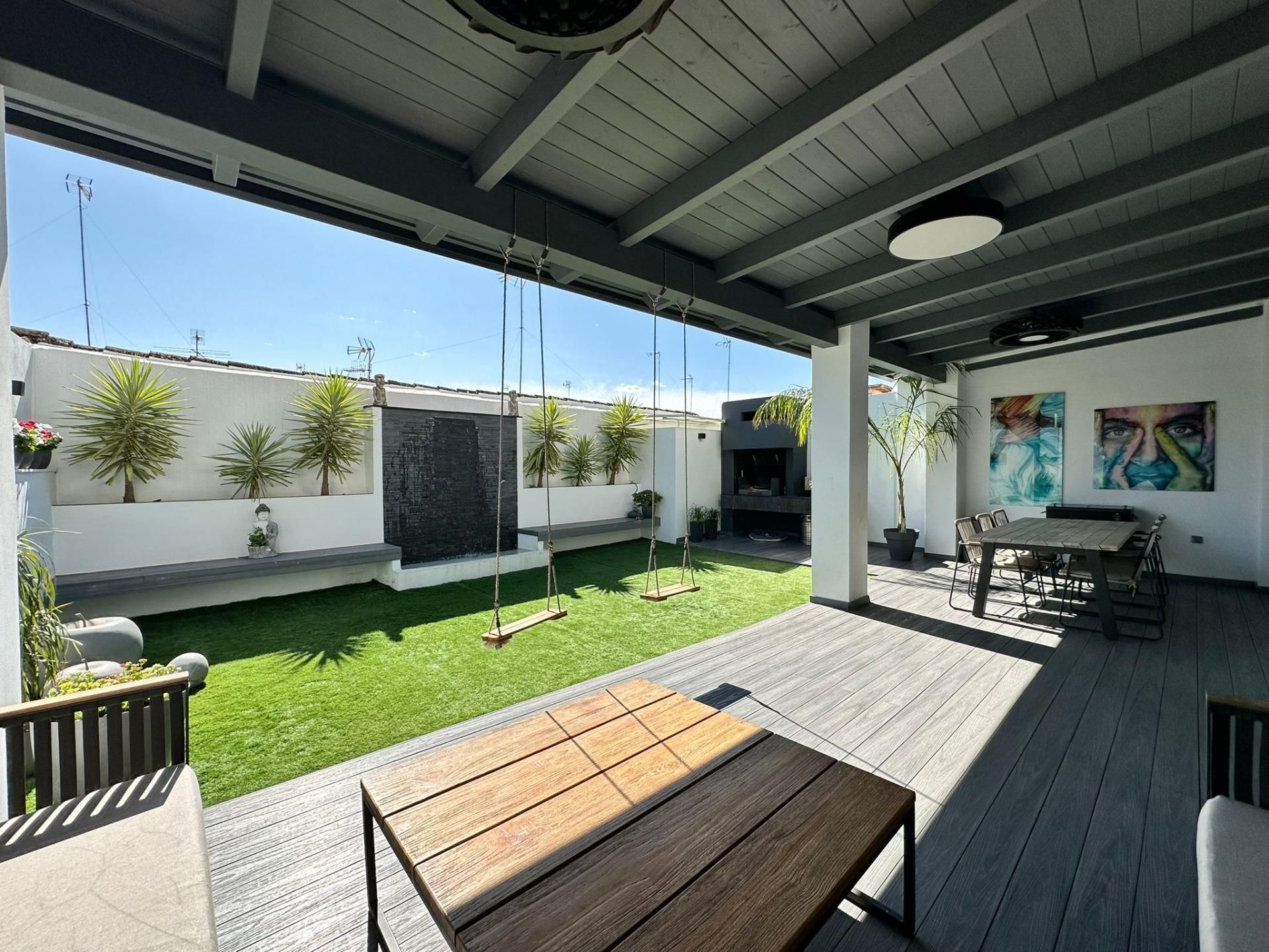 Terrassa de Pis en venda en L'Alcúdia amb Aire condicionat, Calefacció i Jardí privat