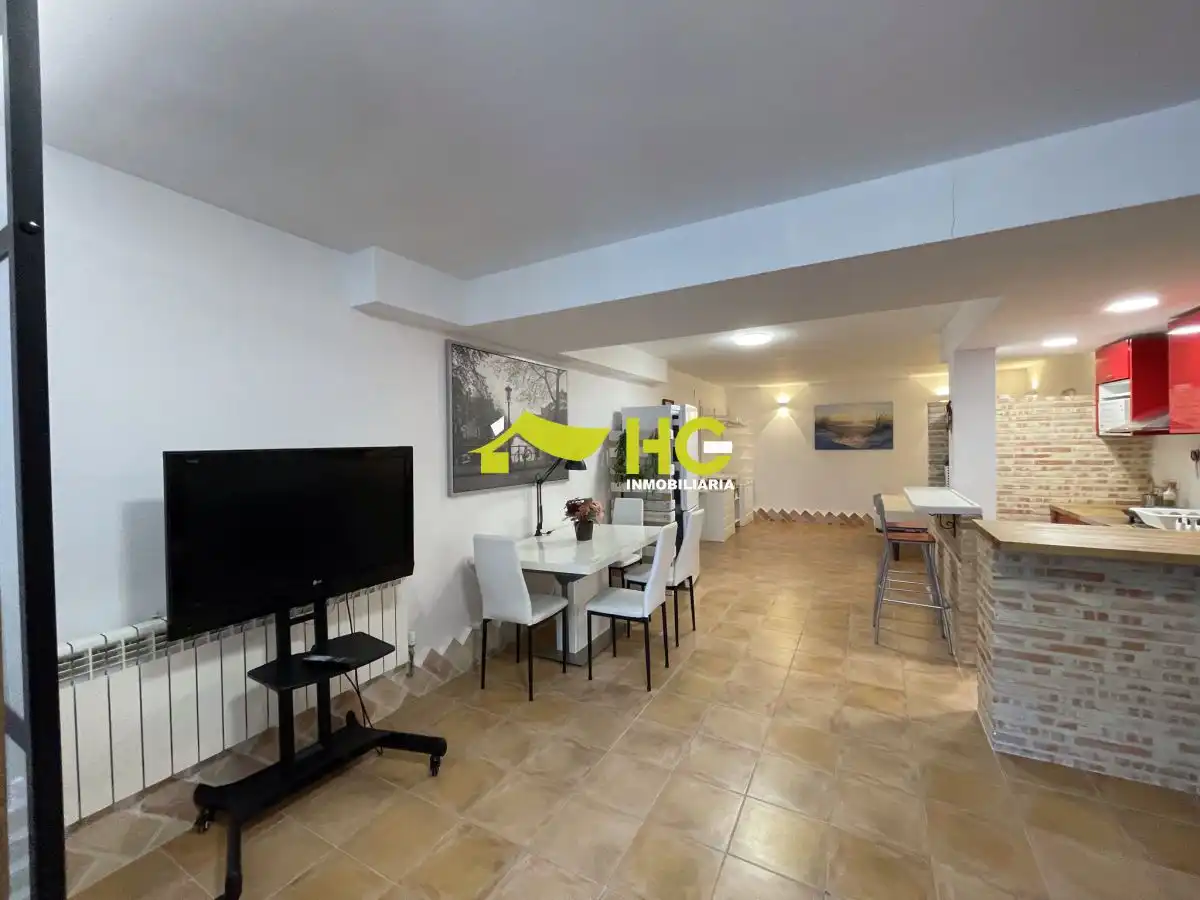 Study for rent in El Bosque