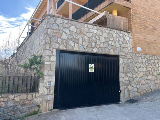 Garaje en Venta en VOLUNTARIOS PROTECCION CIVIL, 3 en La Adrada