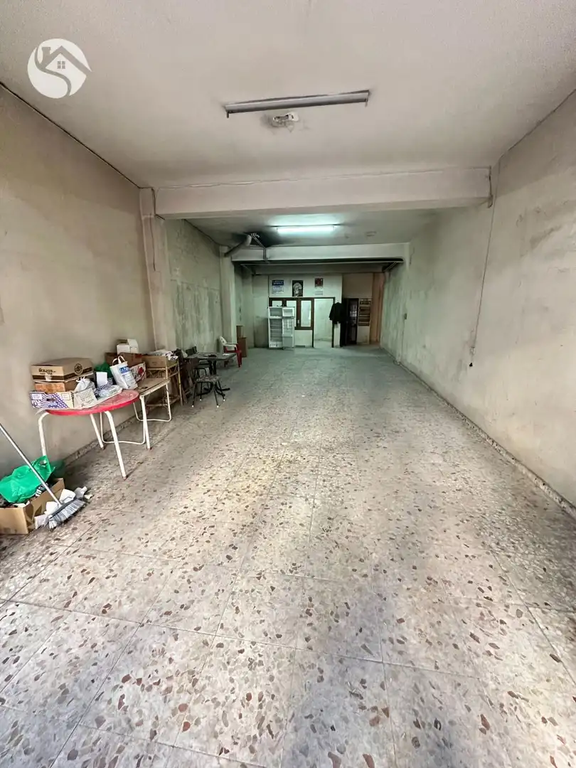 Local comercial en venda a Centro, imagen 2