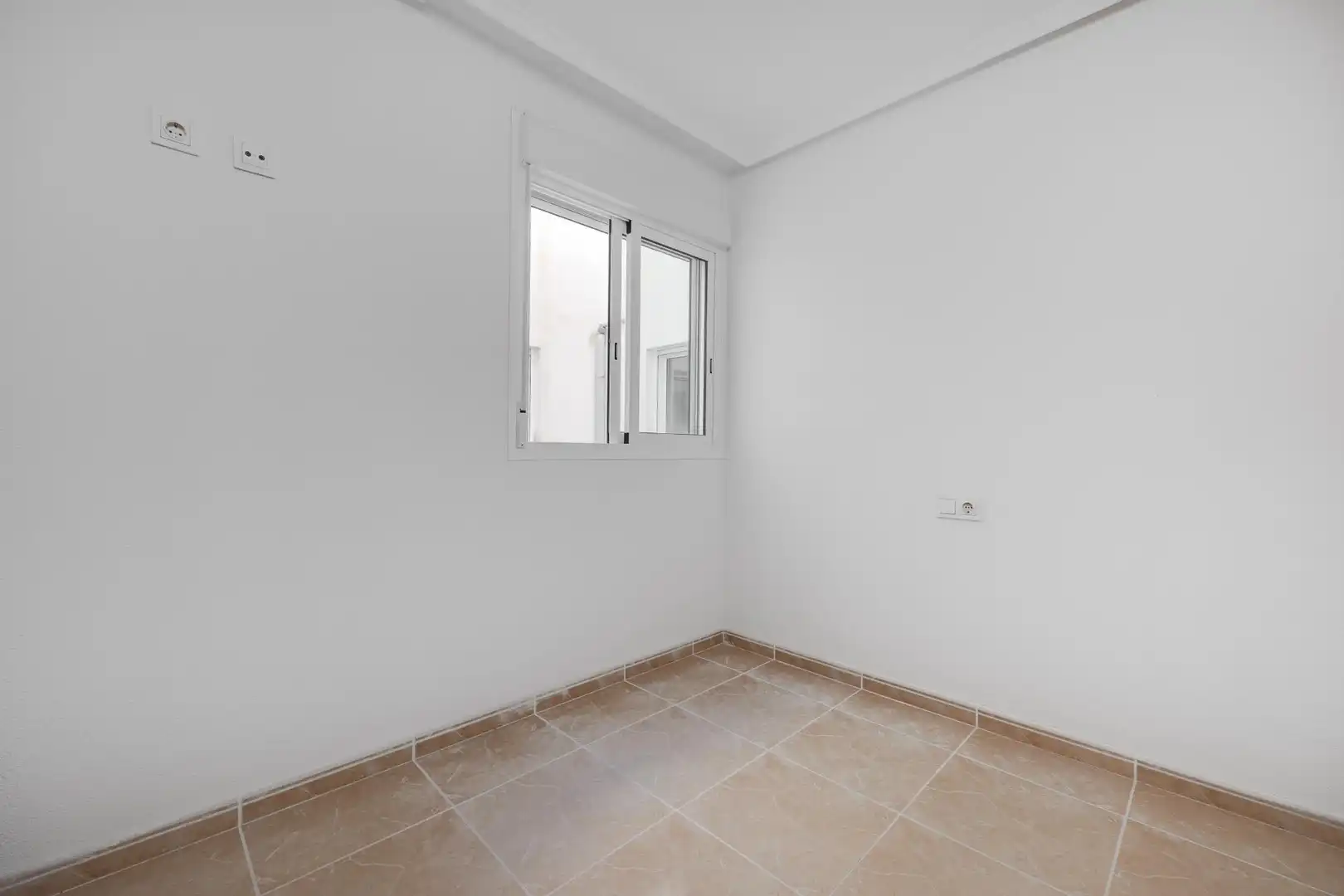 Apartament amb terrassa en venda a Calle REINA SOFIA, imagen 77