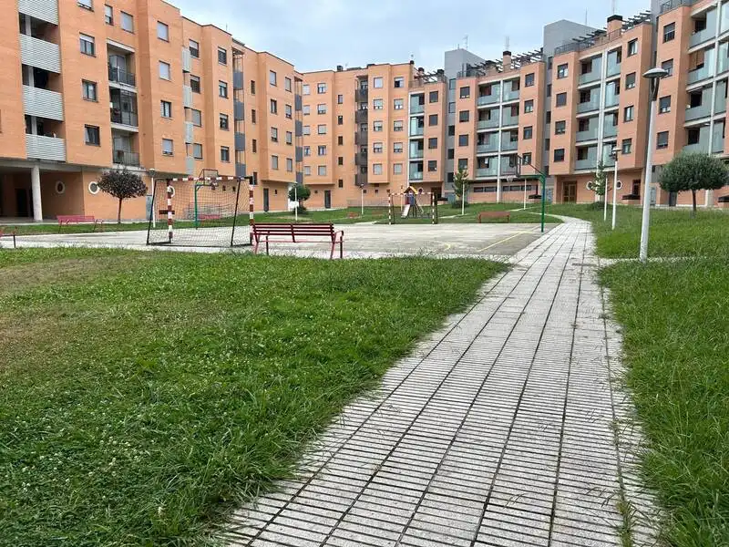 Pis amb jardí en venda a Ihurraldea Kalea, imagen 31