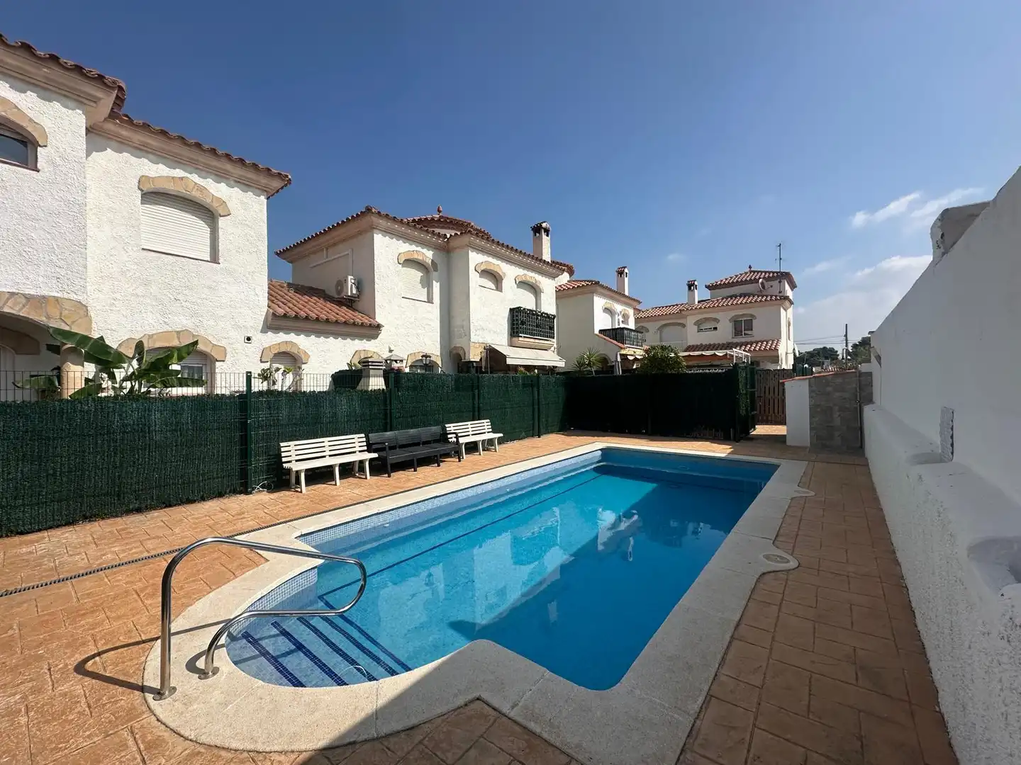 Piscina de Casa o chalet en venta en Mont-roig del Camp con Aire acondicionado, Calefacción y Jardín privado