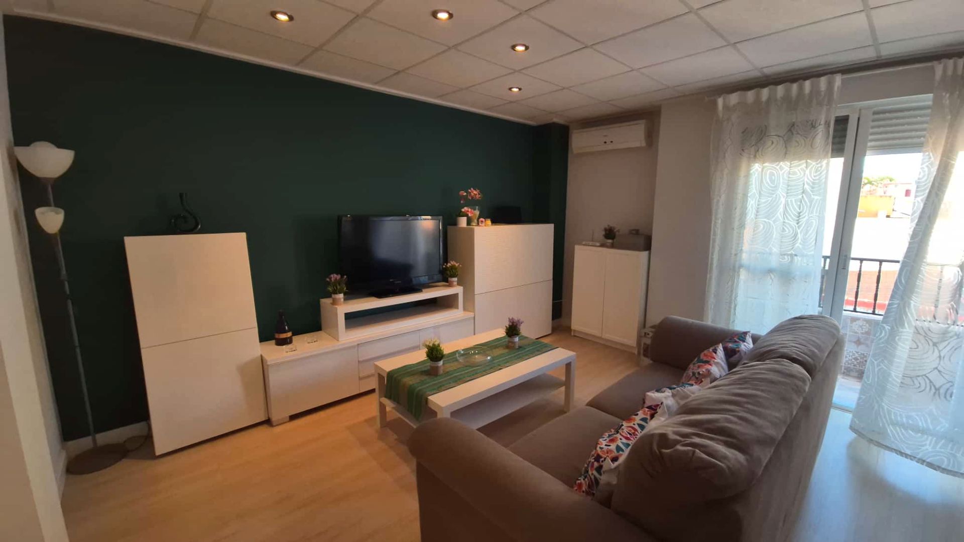 Living room of Flat for sale in Alcantarilla  with Air Conditioner, Parquet flooring and Terrace