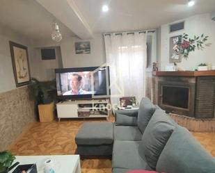 Living room of Flat for sale in Reocín  with Heating, Storage room and Furnished