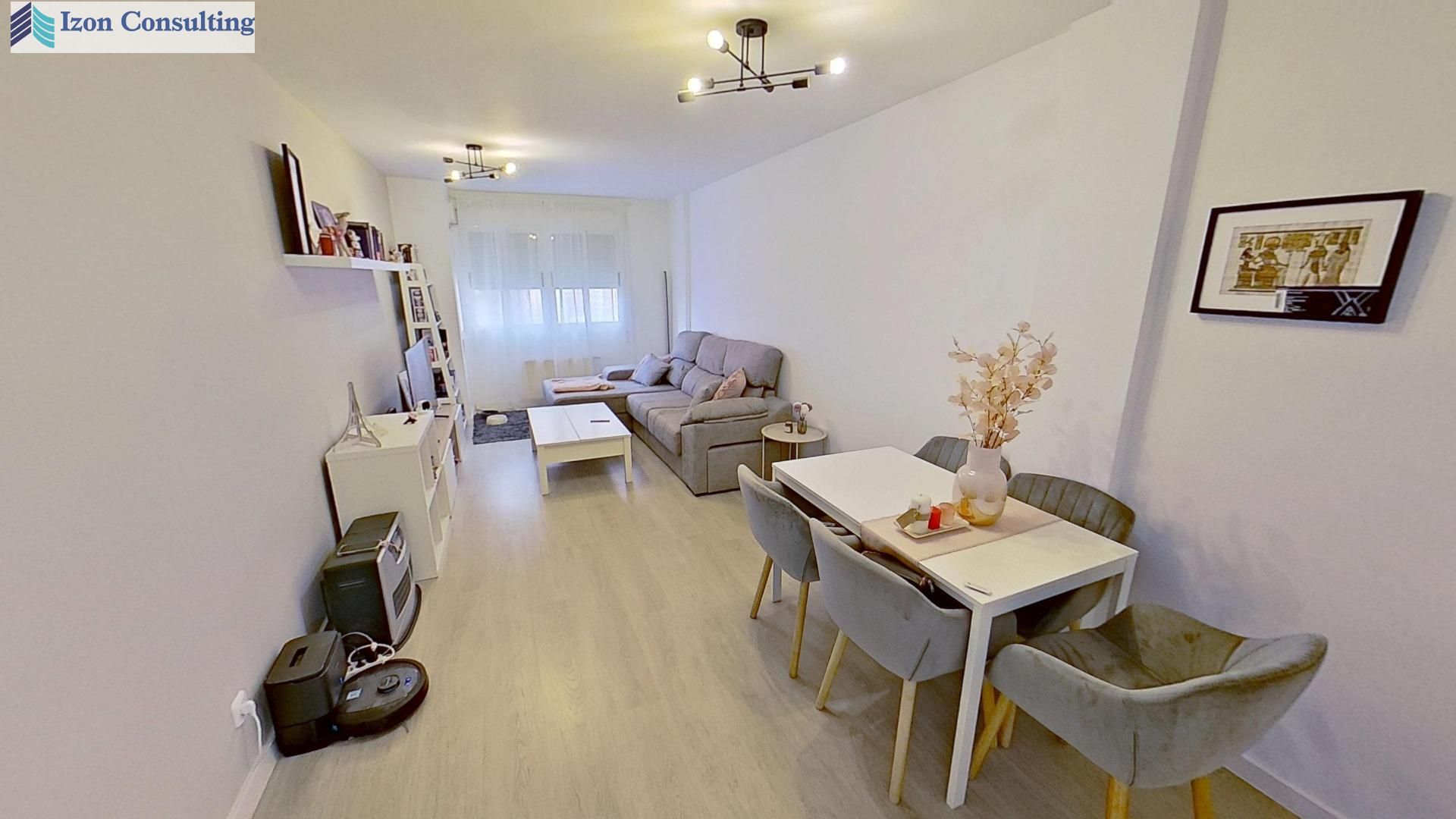 Piso en venta en El Pilar