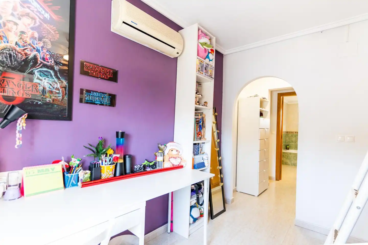 Haus oder Chalet zum Verkauf in Santa Pola mit Klimaanlage, Privatgarten und Terrasse