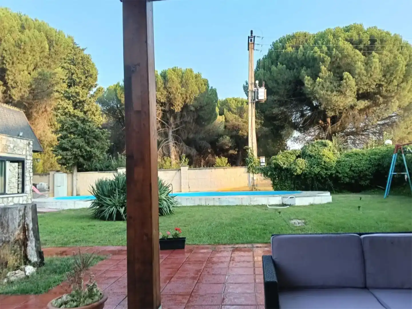 Jardí de Pis en venda en Mojados amb Jardí privat, Traster i Piscina