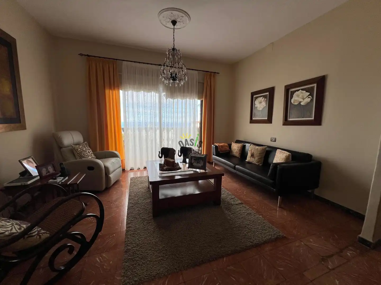 Sala d'estar de Casa o xalet en venda en Icod de los Vinos amb Terrassa