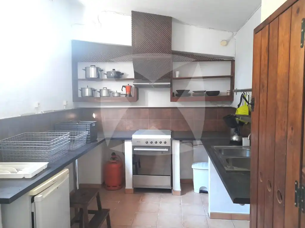 Houses for sale in Calle Puerta Valencia, Alburquerque