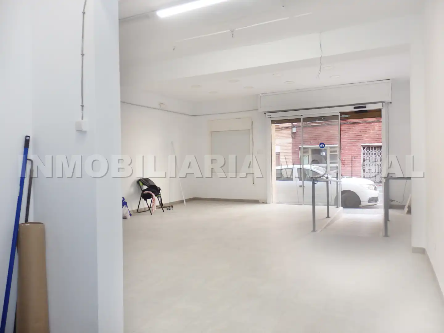 Local comercial en alquiler en Avinguda del Parc 31, imagen 4