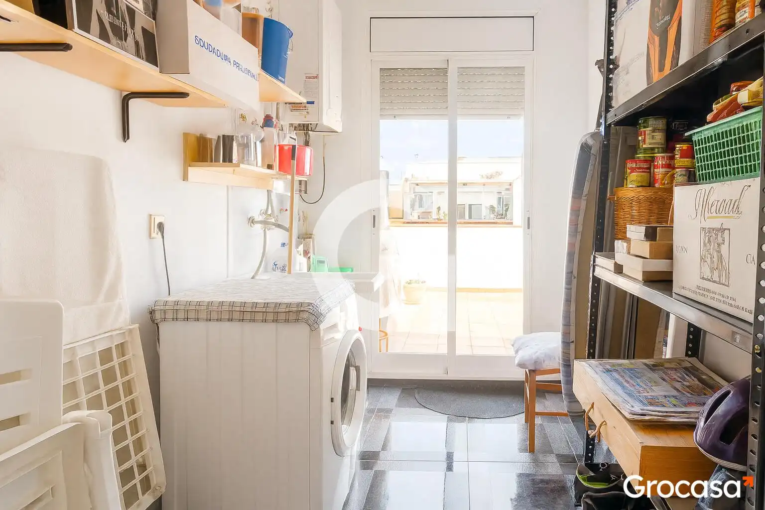 Küche von Maisonette zum Verkauf in Vilanova i la Geltrú mit Klimaanlage, Heizung und Terrasse