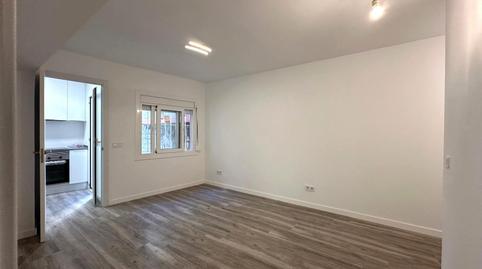 Photo 3 of Premises for sale in Santa Rosa, Santa Coloma de Gramenet