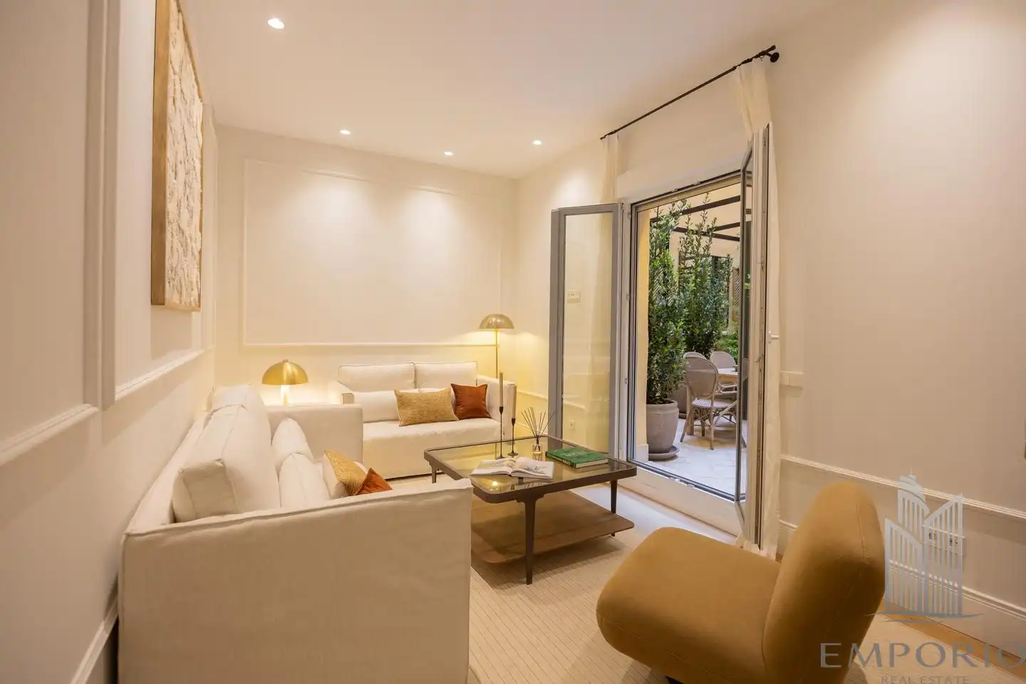 Wohnzimmer von Wohnung zum Verkauf in Madrid mit Klimaanlage, Heizung und Terrasse