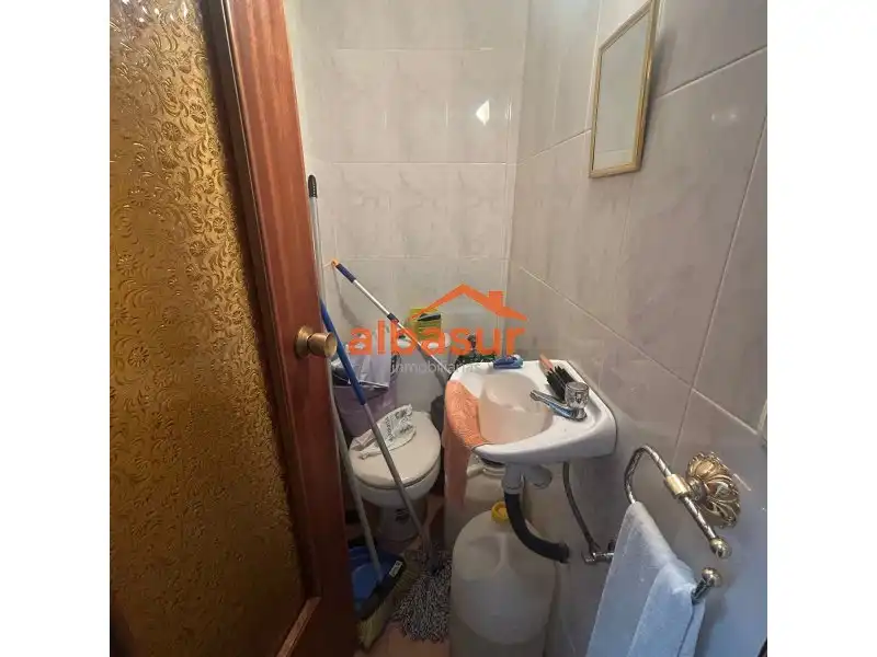 Bathroom of Office for sale in Córdoba
