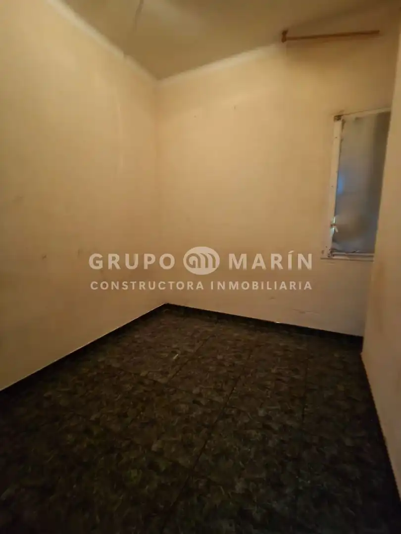 Flat for sale in Badalona  with Balcony