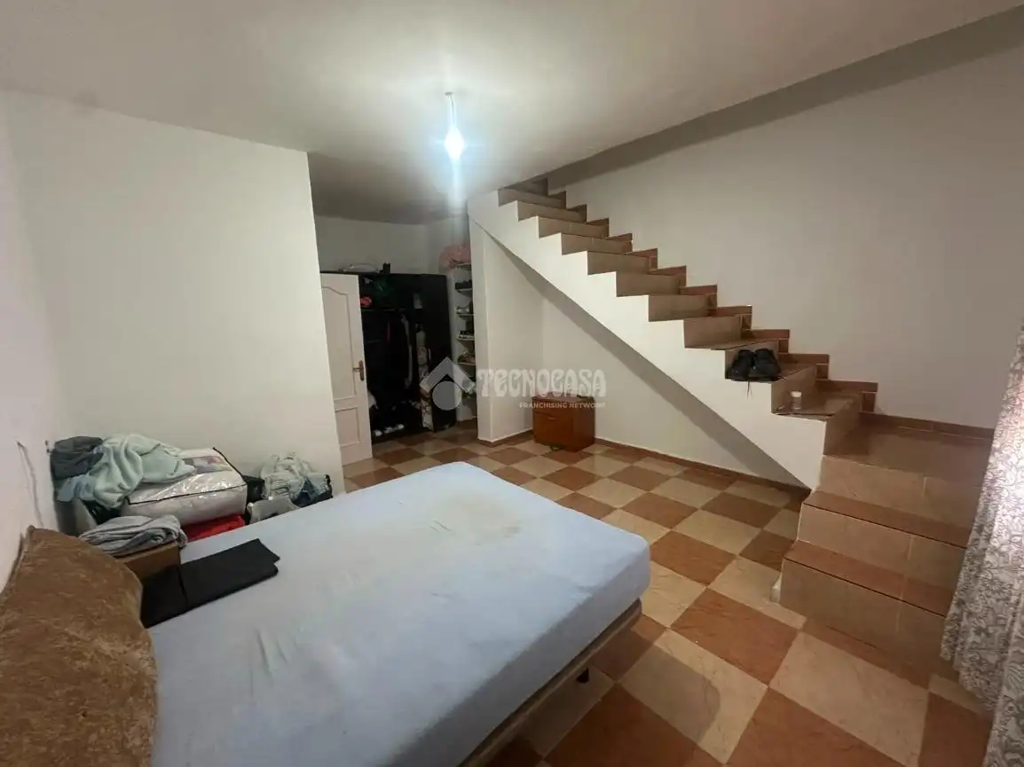 Detached homes for sale in Mengíbar  with Air Conditioner, Terrace and Balcony