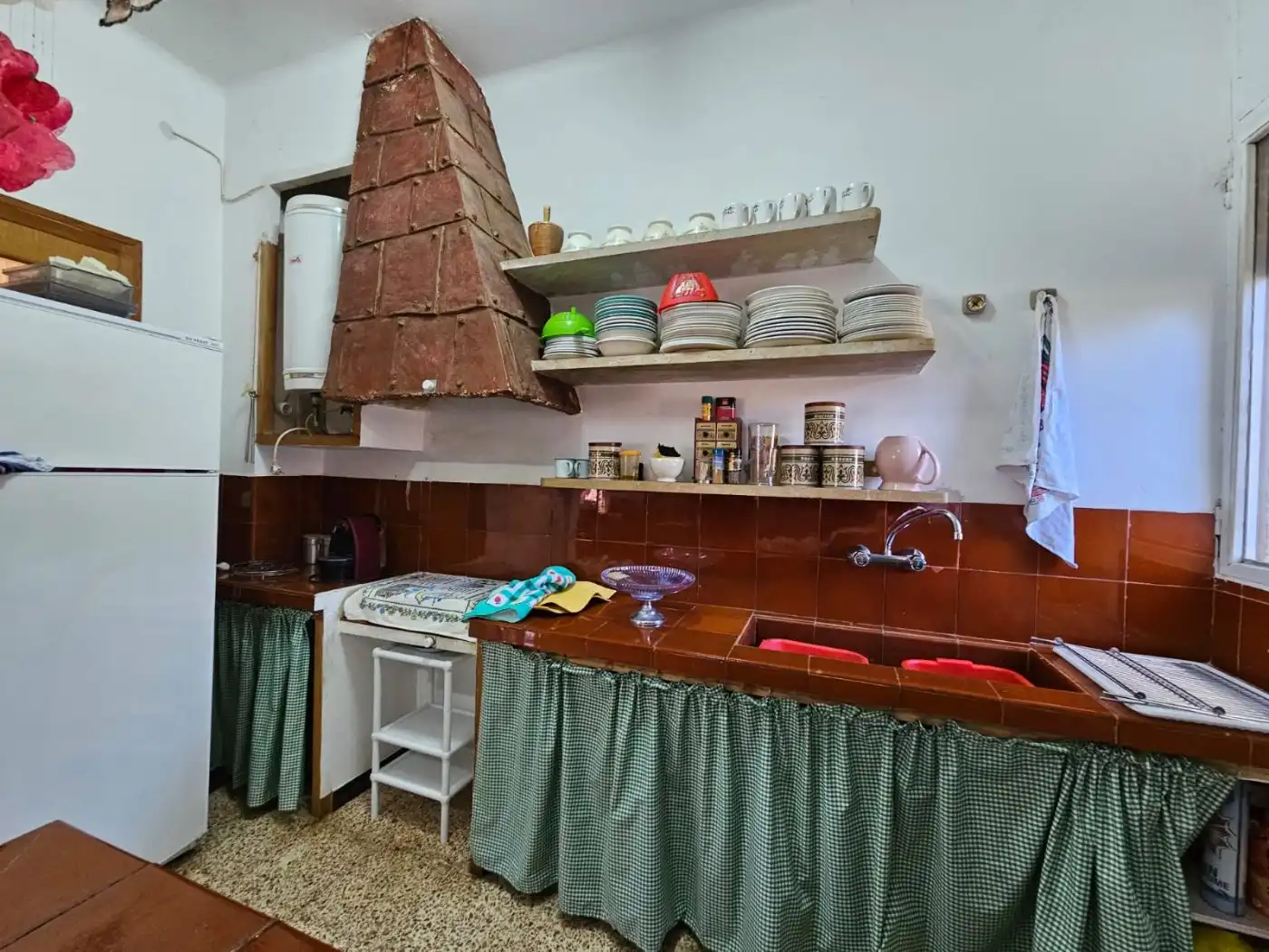 Küche von Country house zum Verkauf in Rossell mit Privatgarten, Abstellraum und Möbliert