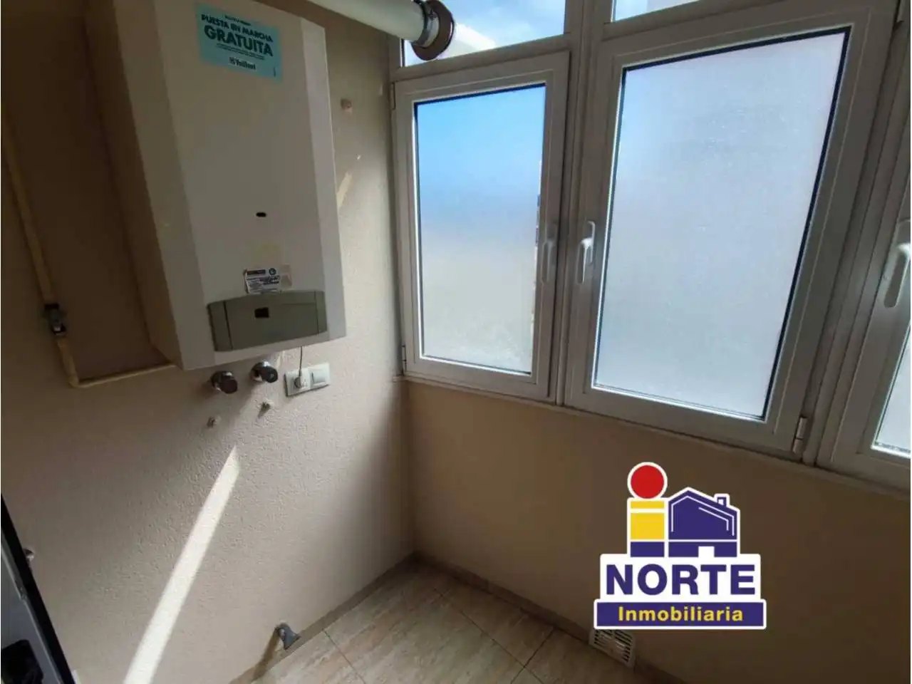 Terrasse von Wohnung zum Verkauf in Alcoy / Alcoi mit Klimaanlage, Heizung und Abstellraum