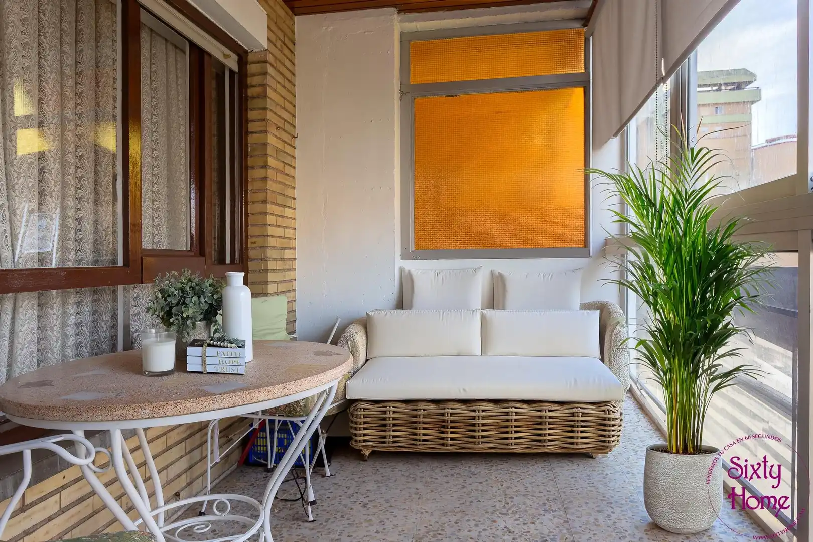 Balcony of Flat for sale in  Zaragoza Capital  with Air Conditioner, Terrace and Furnished