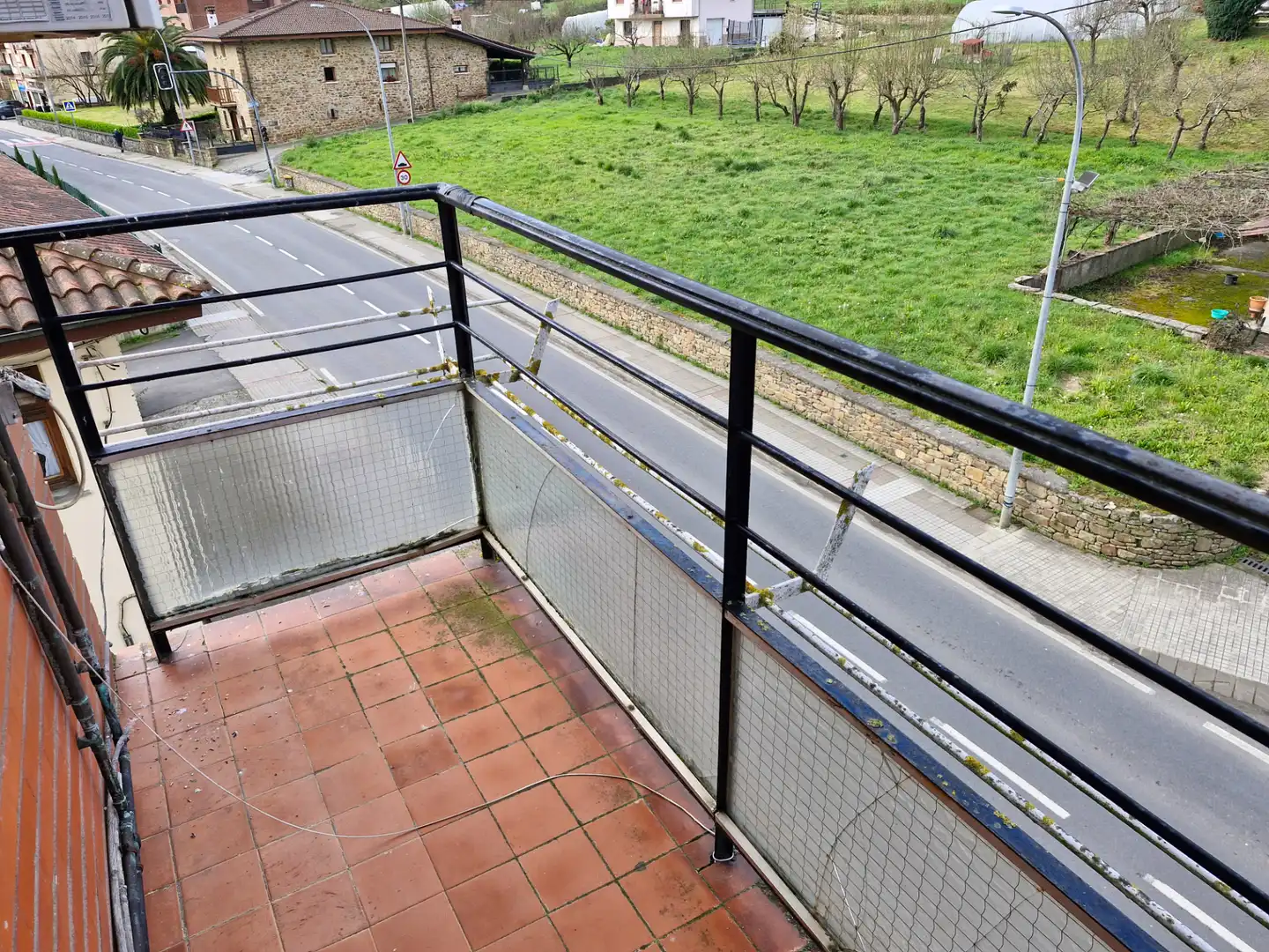 Terrassa de Pis de lloguer en Okondo amb Calefacció, Moblat i Forn