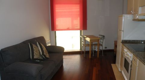Foto 3 de Dúplex de lloguer a Rúa Cruxa, O Milladoiro, Ames