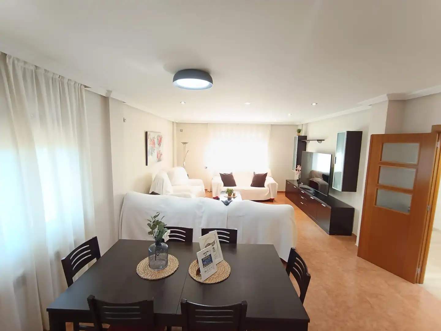 Sala d'estar de Casa o xalet en venda en Murcia amb Aire condicionat, Calefacció i Jardí privat