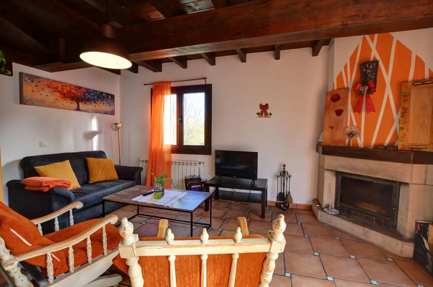 Living room of Houses for sale in Cangas de Onís  with Heating, Terrace and Swimming Pool