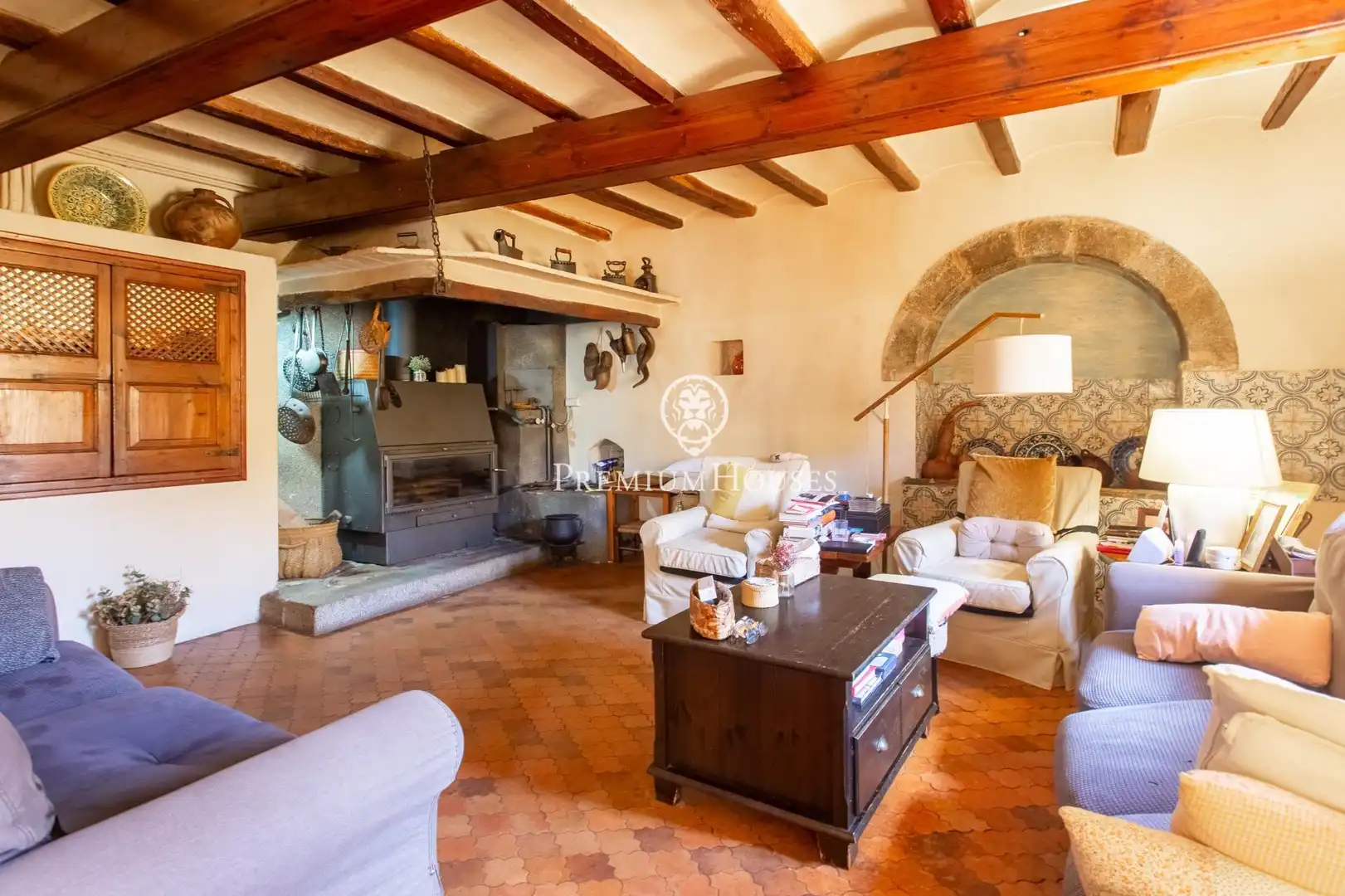 Sala de estar de Finca rústica en venta en Arenys de Munt con Aire acondicionado, Calefacción y Jardín privado