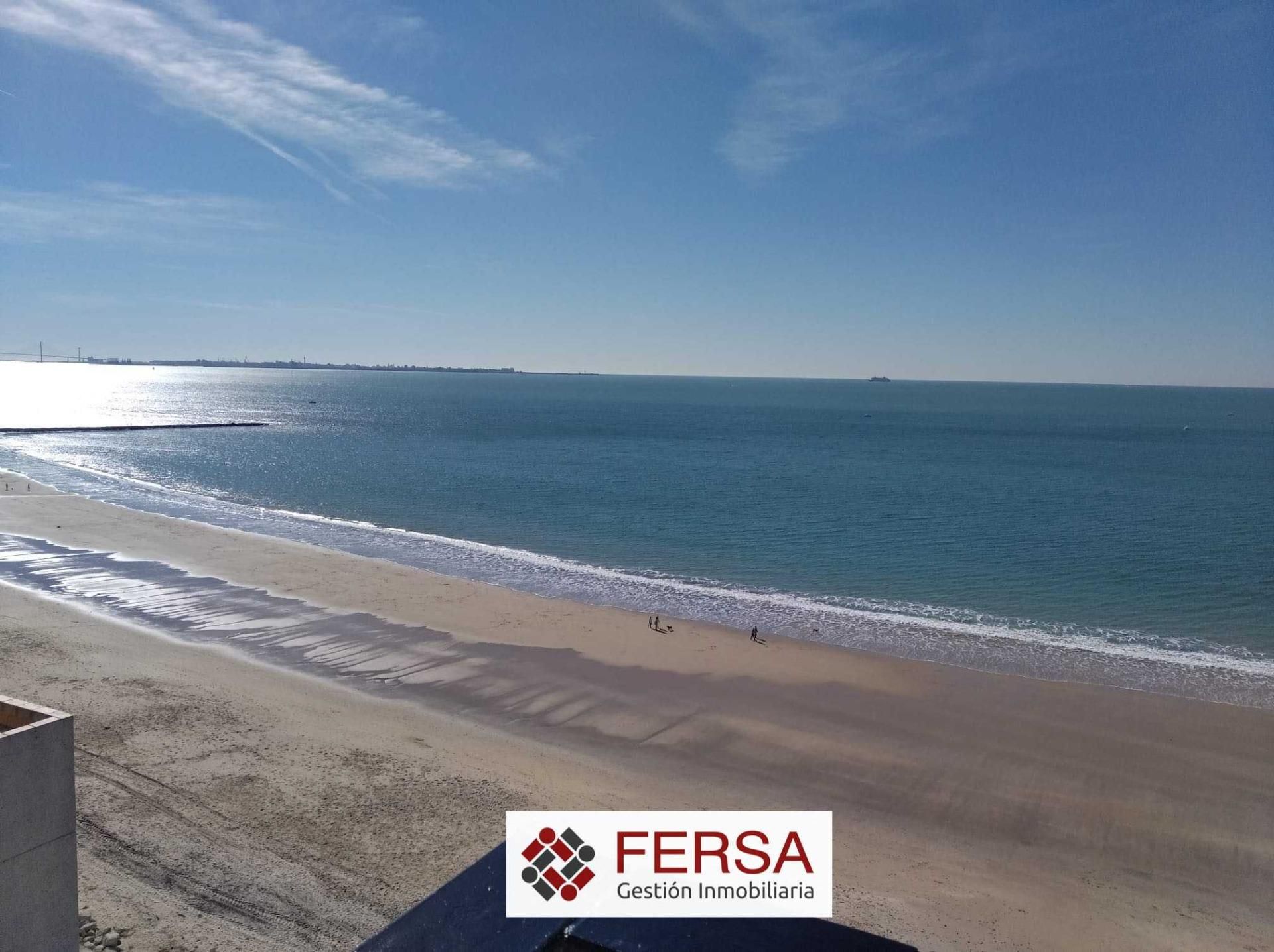 Exterior view of Attic to rent in El Puerto de Santa María  with Air Conditioner, Heating and Terrace