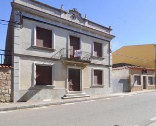 Vista exterior de Finca rústica en venda en Hinojosa de Duero amb Calefacció