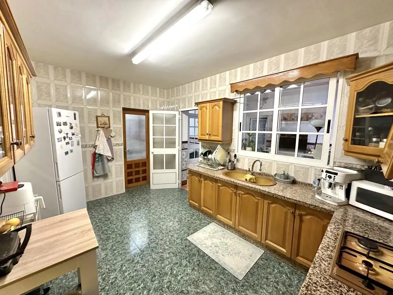 Kitchen of Ground floor for sale in Cuevas Bajas  with Private garden and Storage room