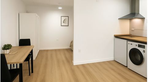 Foto 2 de Estudio en venta en Carrer Flor de Nit, Sant Ildefons, Cornellà de Llobregat