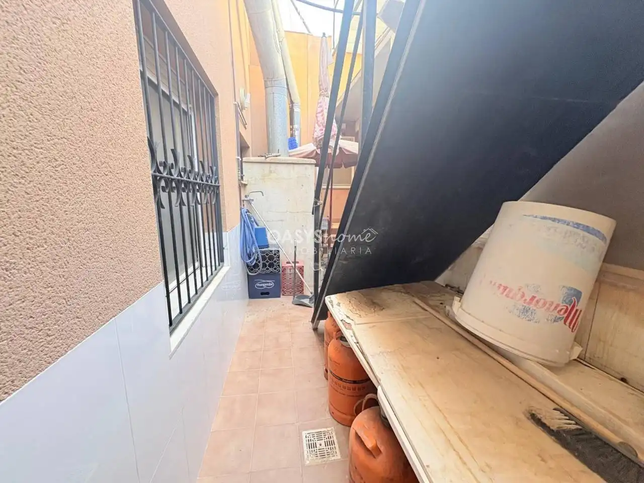 Terrassa de Local en venda en La Manga del Mar Menor amb Alarma