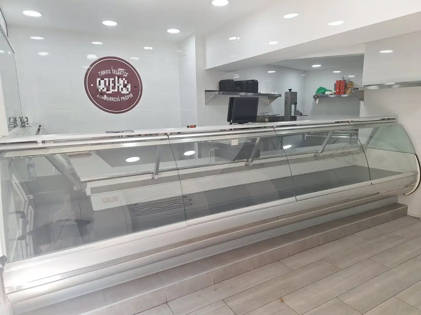 Business premises for transfer in Sants - Montjuïc, imagen 2