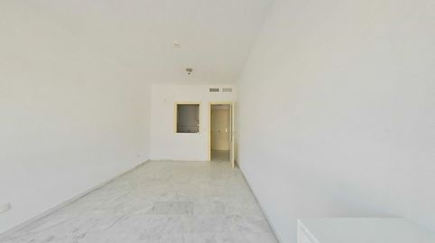 Foto 5 de Pis en venda a Av Aeronaútica, Urbadiez - Entrepuentes, Sevilla Capital