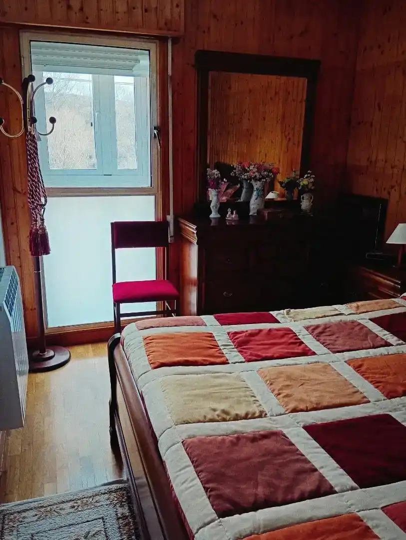 Habitación de Piso en venta en Molina de Aragón con Aire acondicionado, Trastero y Amueblado