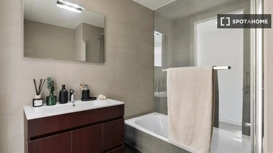 Flat for rent in Barri de les Corts
