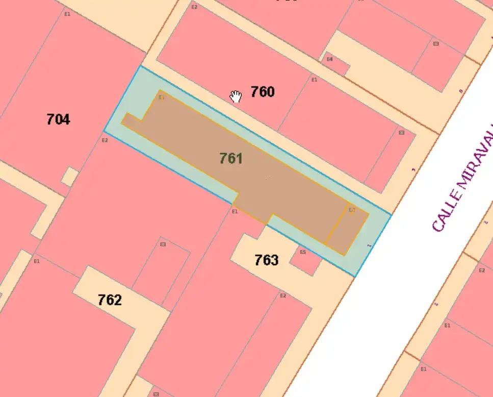Industrial building for sale in C/ Miravalles, imagen 6
