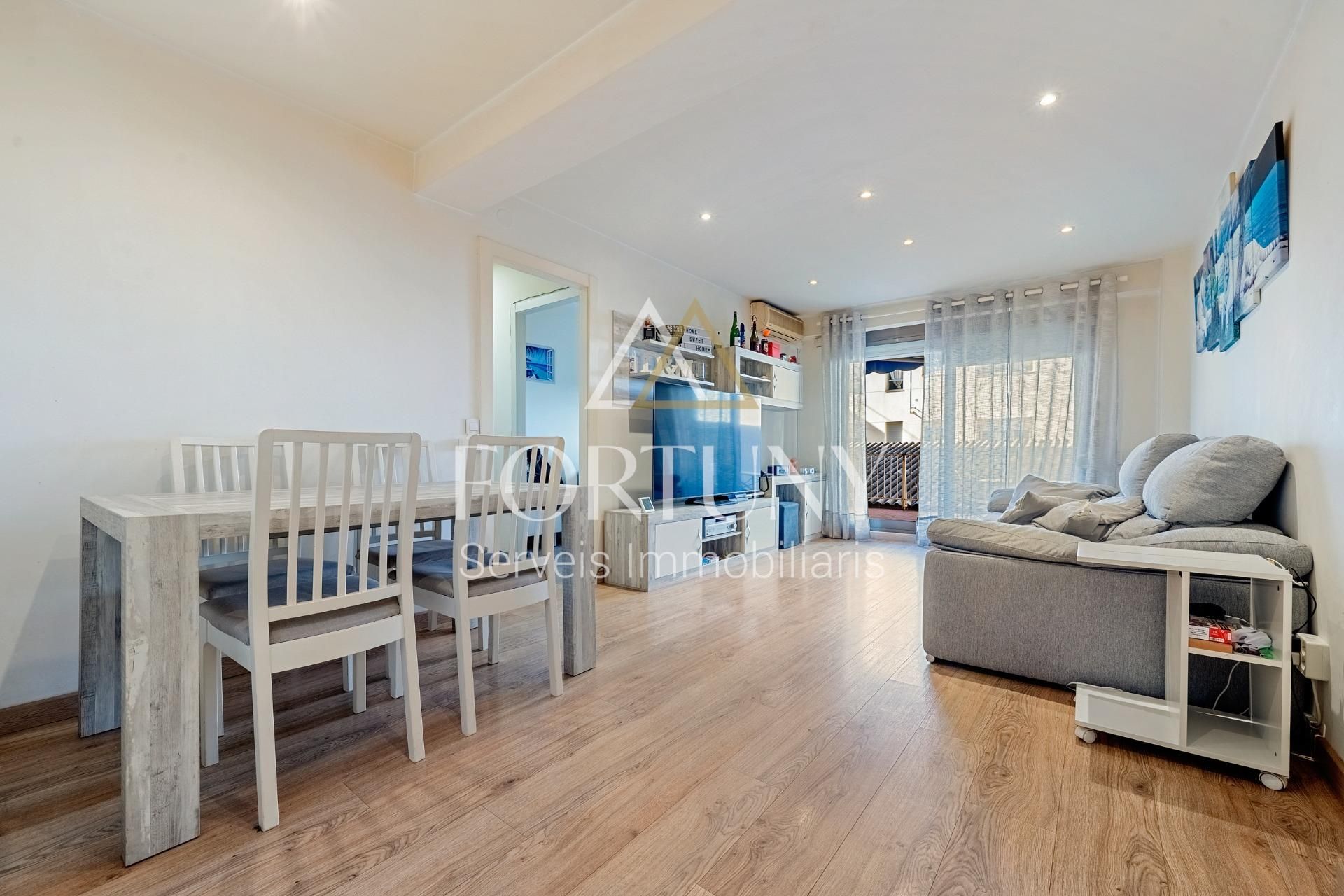 Exterior view of Flat for sale in Reus  with Air Conditioner, Heating and Parquet flooring