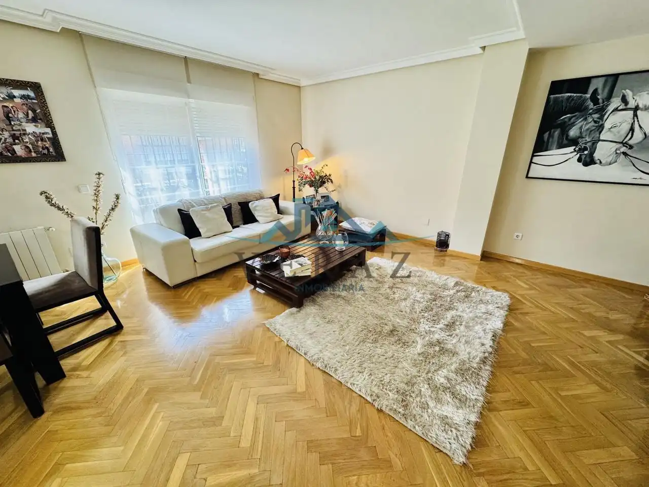 Sala d'estar de Casa o xalet en venda en Talavera de la Reina amb Aire condicionat, Calefacció i Jardí privat